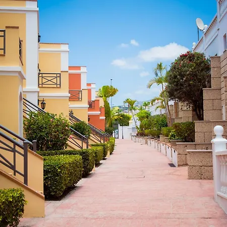 Lägenhet El Duque Ocean View